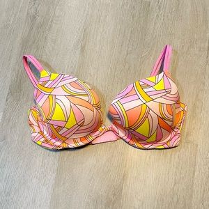 Victorias Secret Very Sexy and Push up 36 D Bra, Extra Padded Lifting Pink Bra